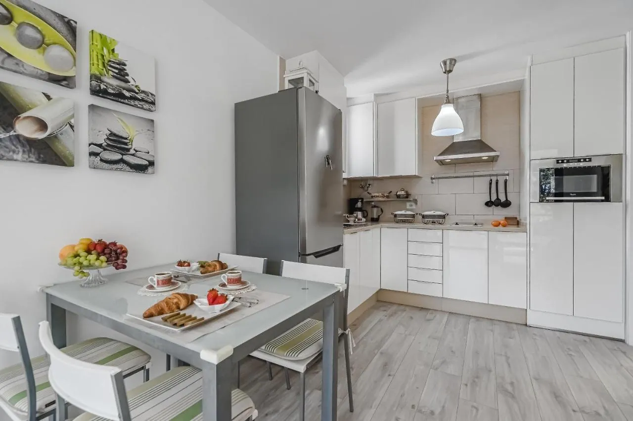Cozy Apartments - 150 Meters From The Beach, Free Wi-Fi Πλάγια ντε λας Αμέρικας 0*,