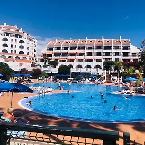 https://apartment-santiago-playa-de-las-americas-tenerife.tenerifehoteles.net