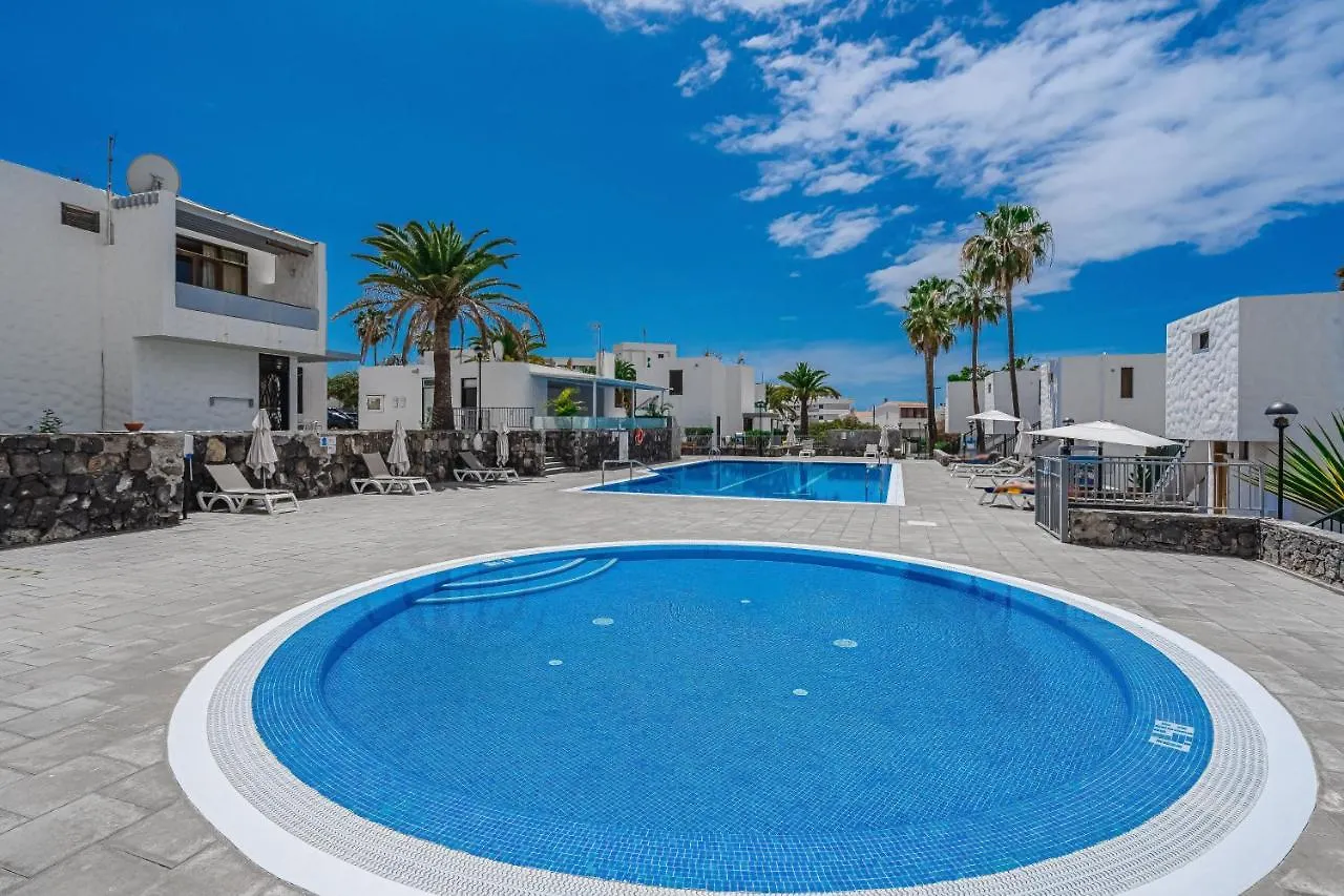 Cozy Apartments - 150 Meters From The Beach, Free Wi-Fi Playa de las Americas  0*, Playa de las Americas (Tenerife) Spain